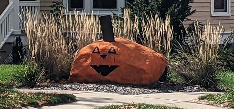 Now THAT's a Great Pumpkin!