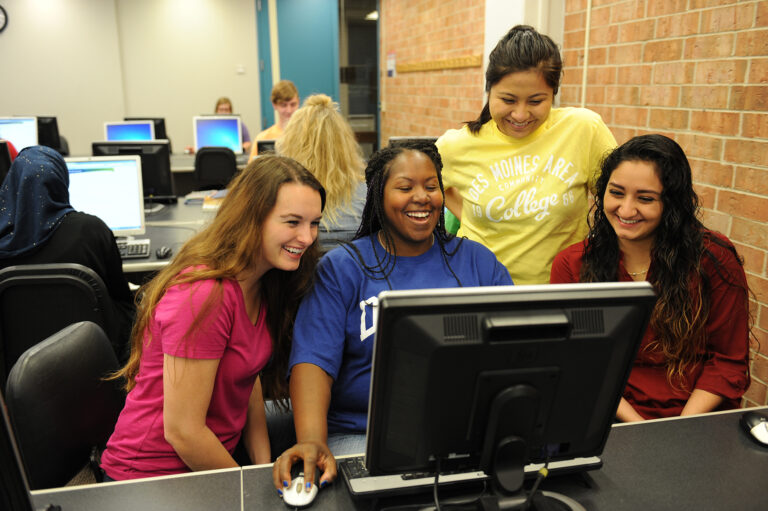 Faces of DMACC Day 4 2016