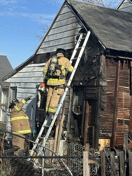 490019990_1097247339110250_58730530155415045_n